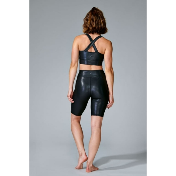 🦋ELECTRIC YOGA Python Biker shorts NWT - Picture 3 of 12